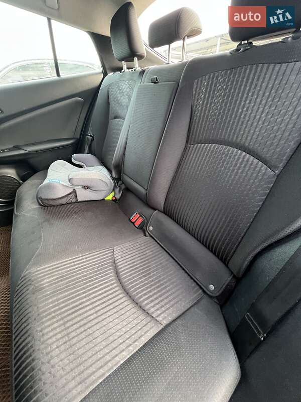 Хетчбек Toyota Prius 2018 в Луцьку