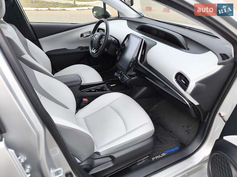 Хетчбек Toyota Prius 2019 в Миколаєві