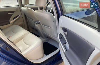 Хэтчбек Toyota Prius 2010 в 