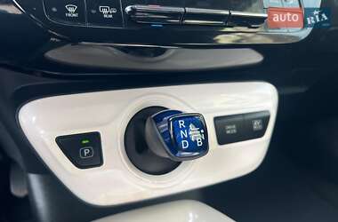 Хетчбек Toyota Prius 2016 в Одесі