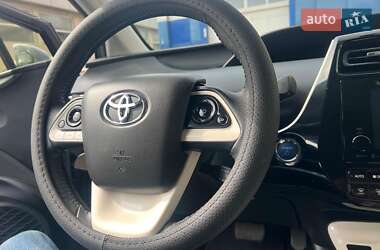 Хетчбек Toyota Prius 2016 в Одесі