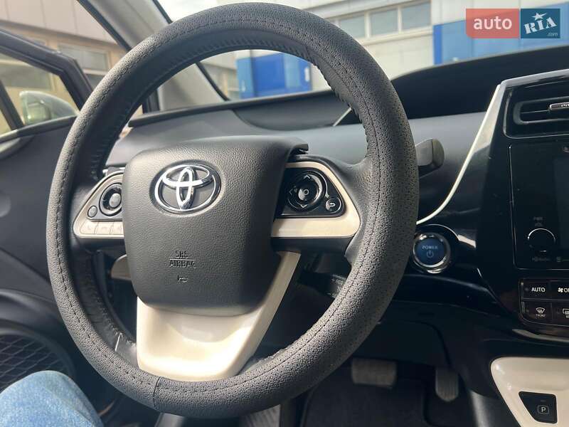 Хетчбек Toyota Prius 2016 в Одесі фото 30 Хетчбек Toyota Prius 2016 в Одесі