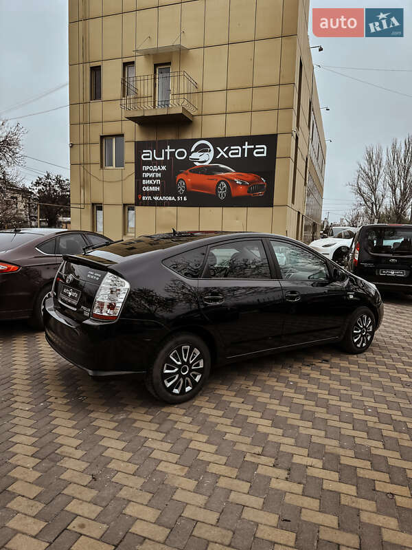 Хэтчбек Toyota Prius 2007 в Николаеве