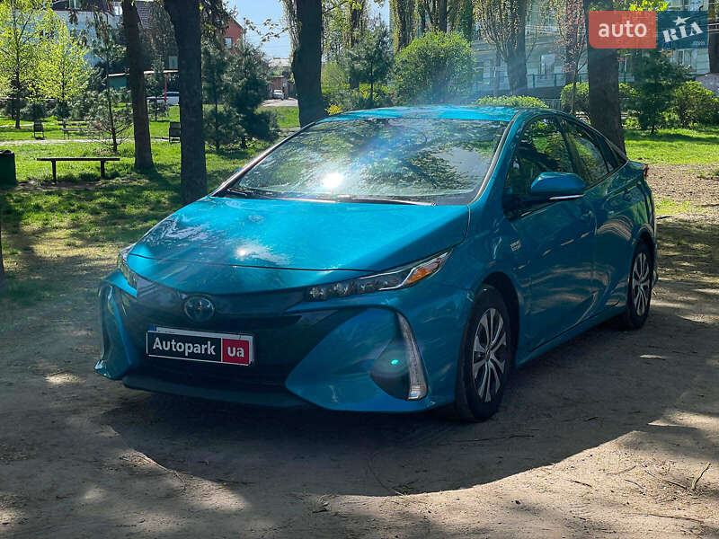 Toyota Prius 2020