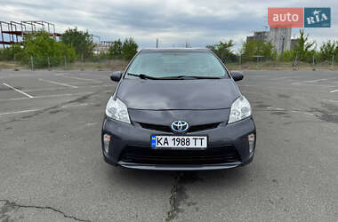 Хетчбек Toyota Prius 2012 в 