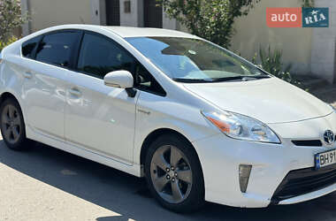 Хэтчбек Toyota Prius 2014 в Одессе