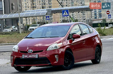 Хэтчбек Toyota Prius 2013 в Киеве
