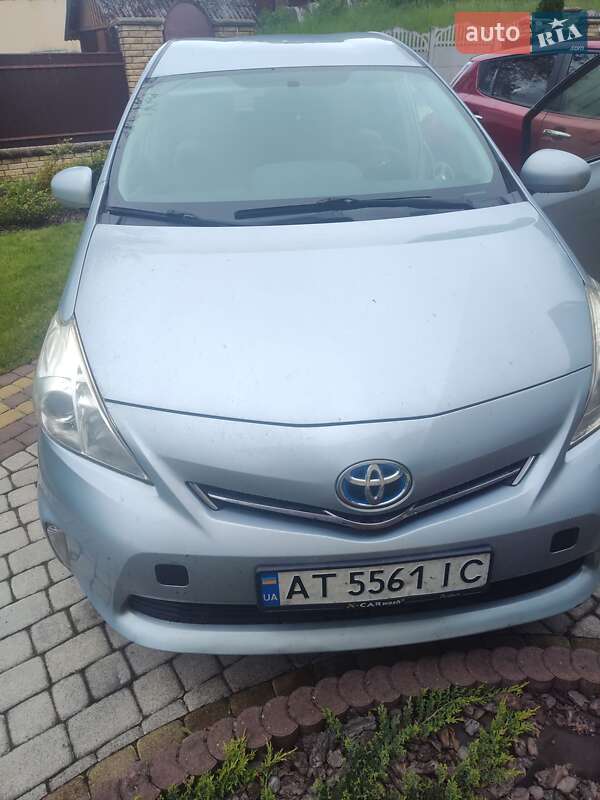 Хэтчбек Toyota Prius 2012 в Косове