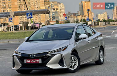 Хэтчбек Toyota Prius 2020 в Киеве