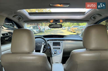 Хэтчбек Toyota Prius 2014 в Киеве