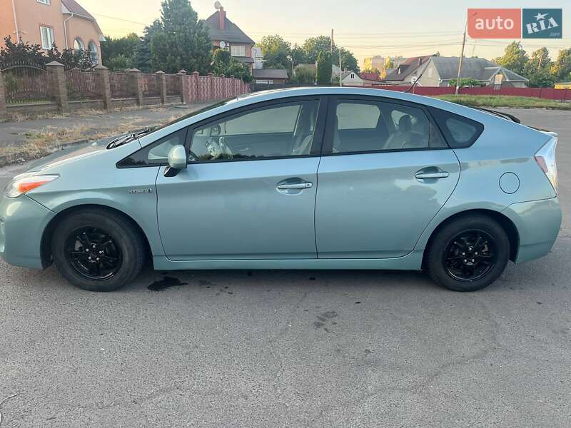Toyota Prius 2015