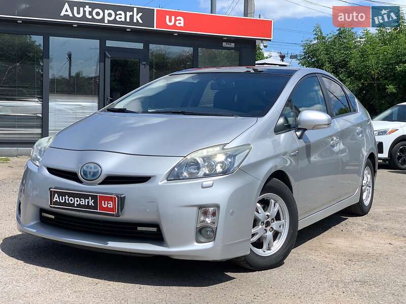 Хэтчбек Toyota Prius 2010 в Виннице