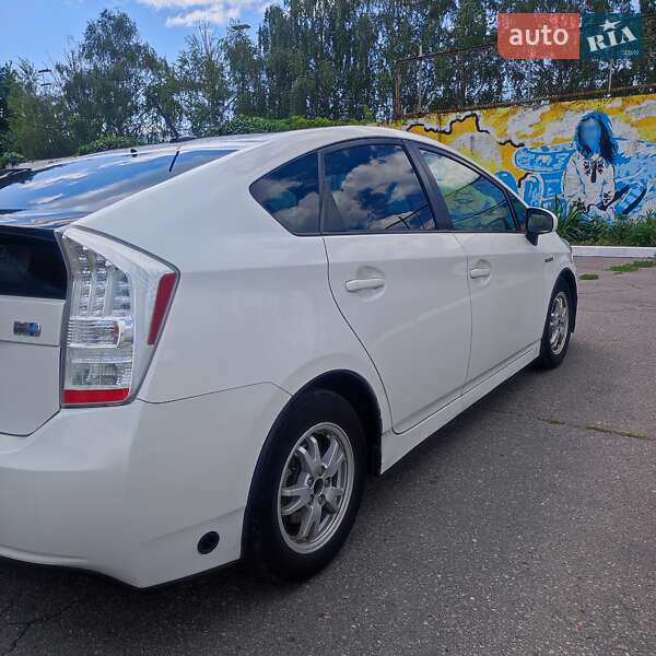 Хетчбек Toyota Prius 2010 в Кременчуці