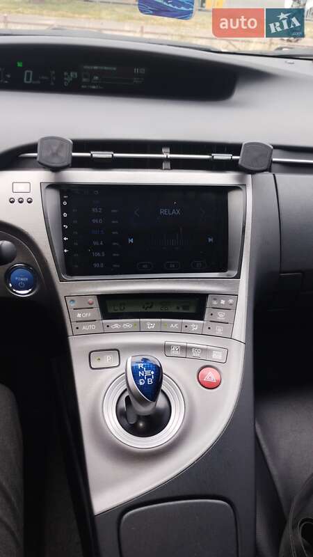 Хетчбек Toyota Prius 2014 в Києві