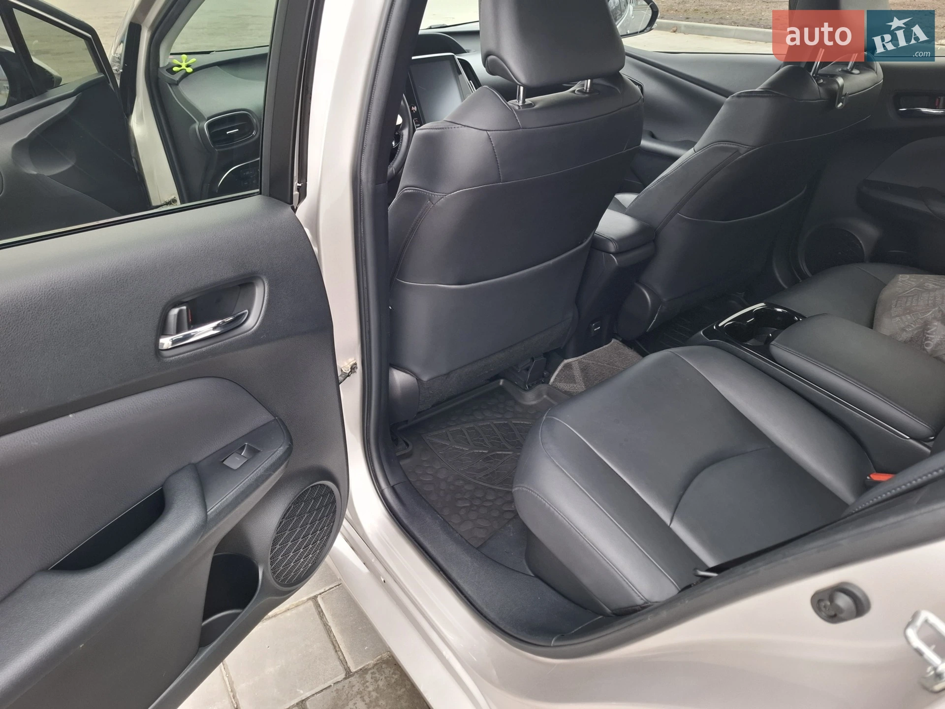2019 Toyota Prius - мініатюра 11