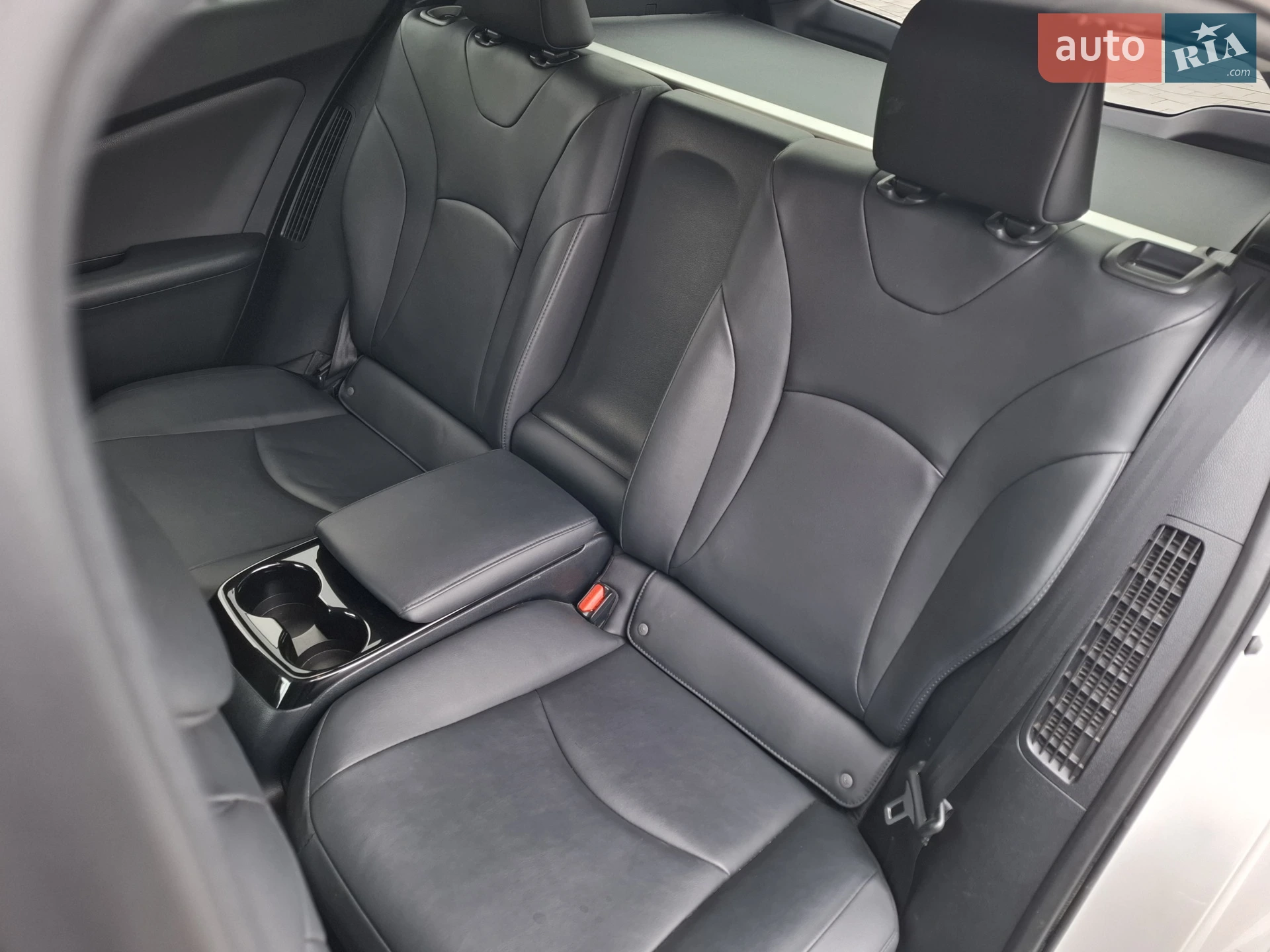 2019 Toyota Prius - мініатюра 13