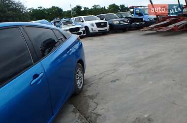 Хэтчбек Toyota Prius 2022 в 