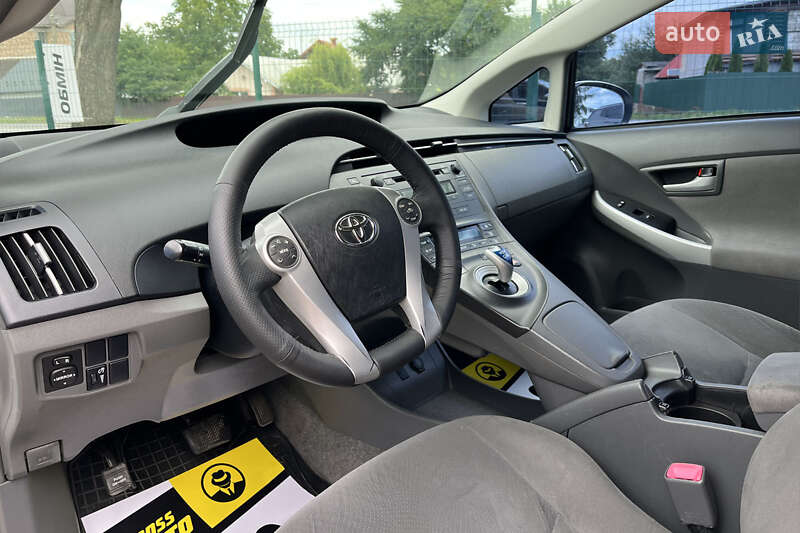 Хэтчбек Toyota Prius 2010 в Коломые