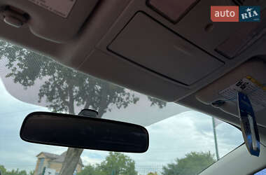 Хетчбек Toyota Prius 2010 в 