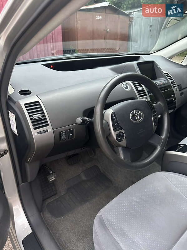 Хетчбек Toyota Prius 2005 в Луцьку