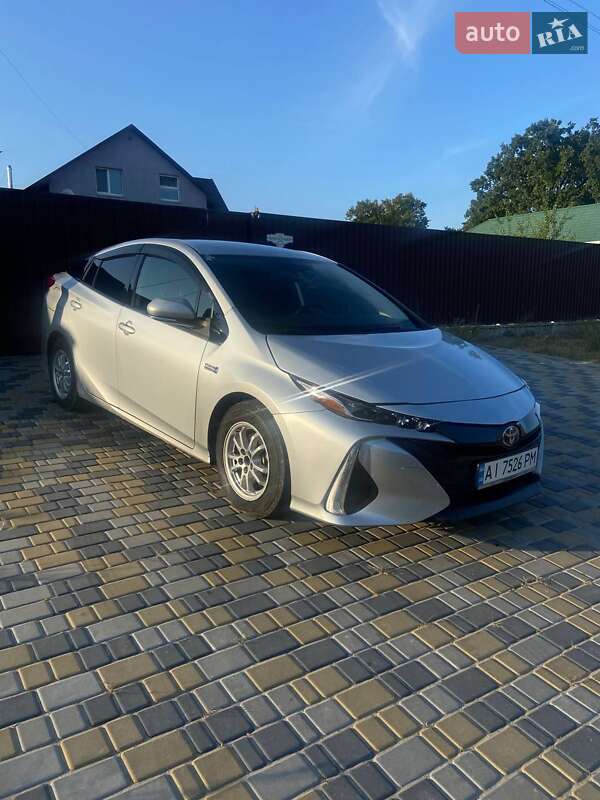 Хэтчбек Toyota Prius 2019 в Вышгороде