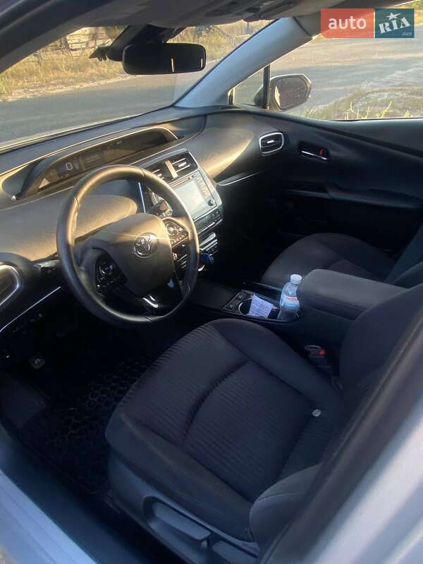 Хэтчбек Toyota Prius 2019 в Вышгороде