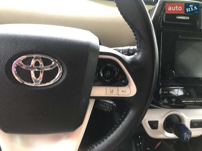 Хэтчбек Toyota Prius 2018 в Ровно фото 22 Хэтчбек Toyota Prius 2018 в Ровно