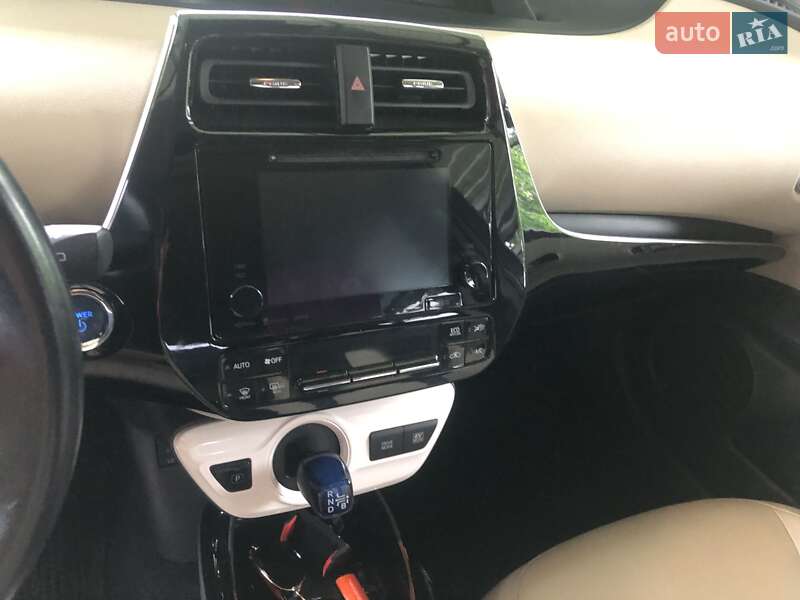 Хэтчбек Toyota Prius 2018 в Ровно фото 26 Хэтчбек Toyota Prius 2018 в Ровно