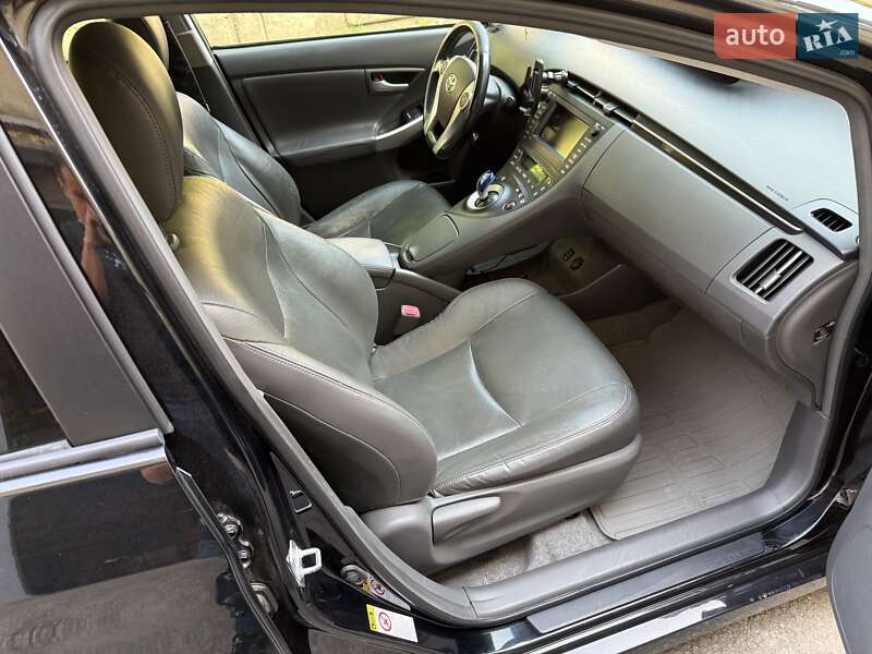 Хетчбек Toyota Prius 2010 в Львові