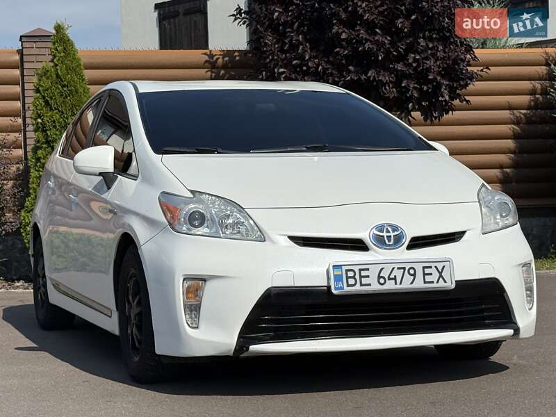 Хетчбек Toyota Prius 2012 в Києві
