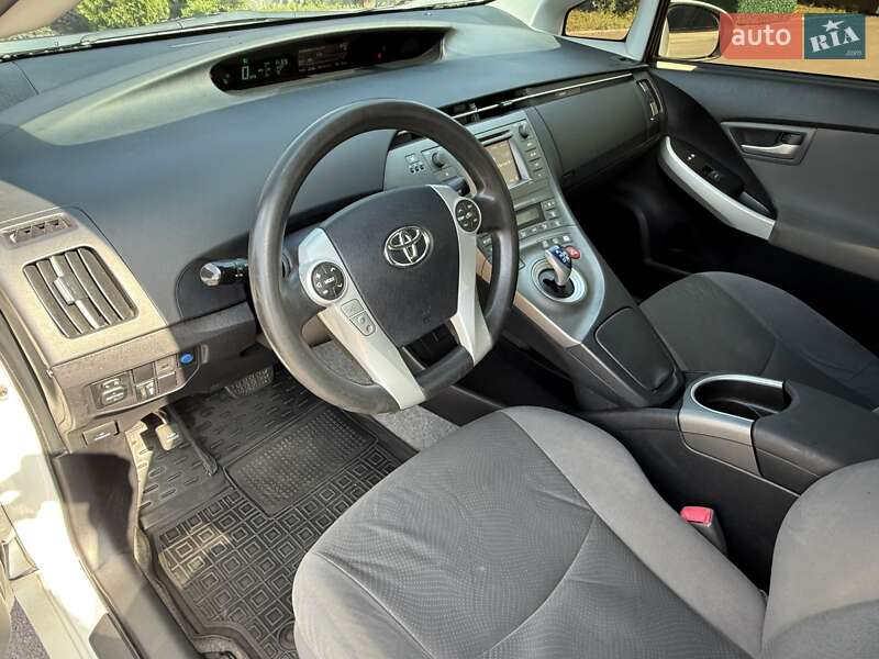 Хетчбек Toyota Prius 2012 в Києві