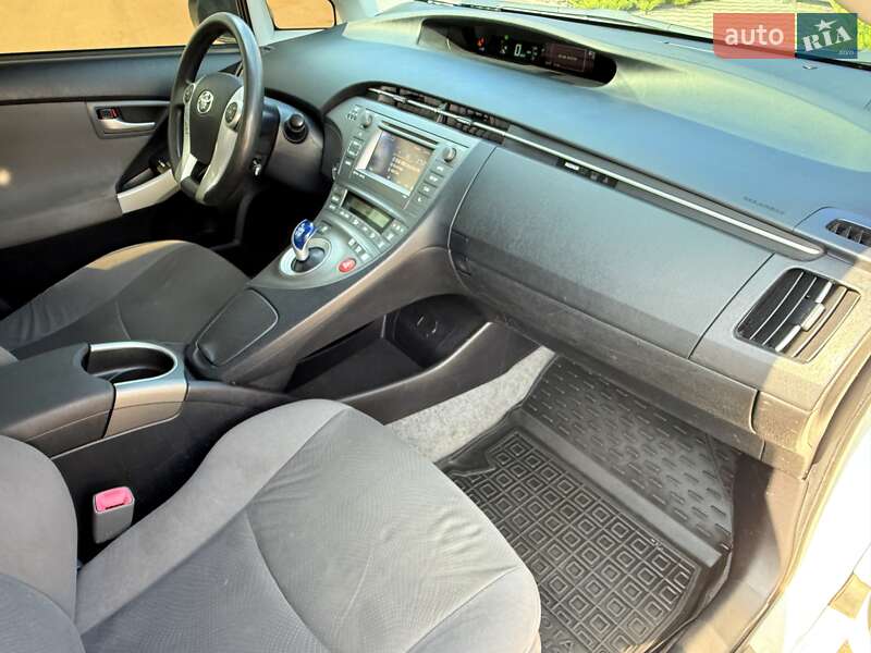 Хетчбек Toyota Prius 2012 в Києві