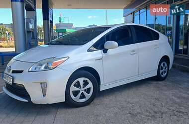 Хэтчбек Toyota Prius 2013 в Киеве
