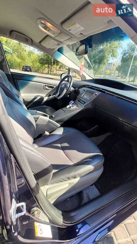 Хетчбек Toyota Prius 2014 в Одесі