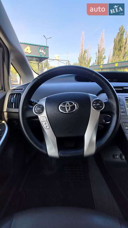 Хетчбек Toyota Prius 2014 в Одесі