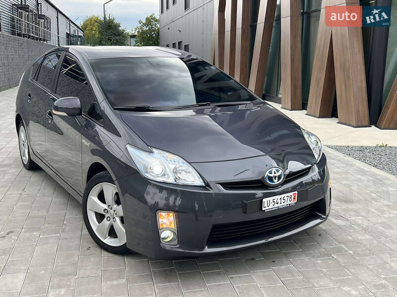 Toyota Prius 2010