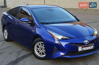 Хэтчбек Toyota Prius 2018 в Киеве
