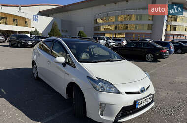 Хетчбек Toyota Prius 2015 в Києві