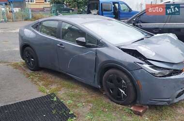 Хэтчбек Toyota Prius 2024 в Киеве