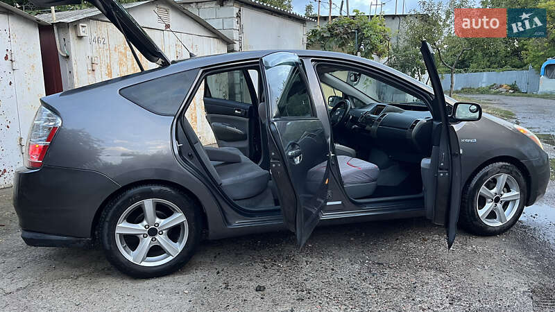 Хэтчбек Toyota Prius 2007 в Одессе