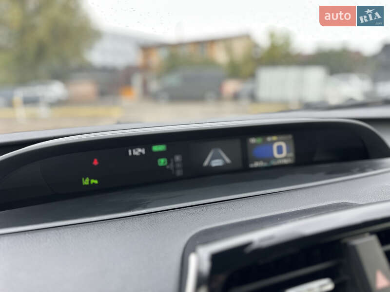 Хетчбек Toyota Prius 2021 в Києві