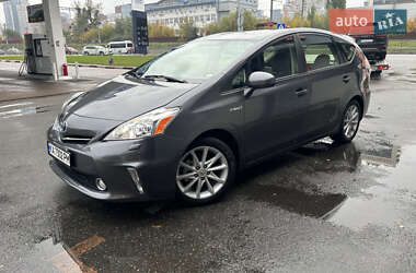 Хэтчбек Toyota Prius 2013 в Киеве