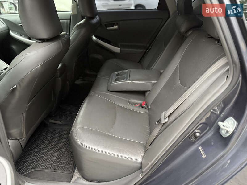 Хэтчбек Toyota Prius 2010 в Одессе