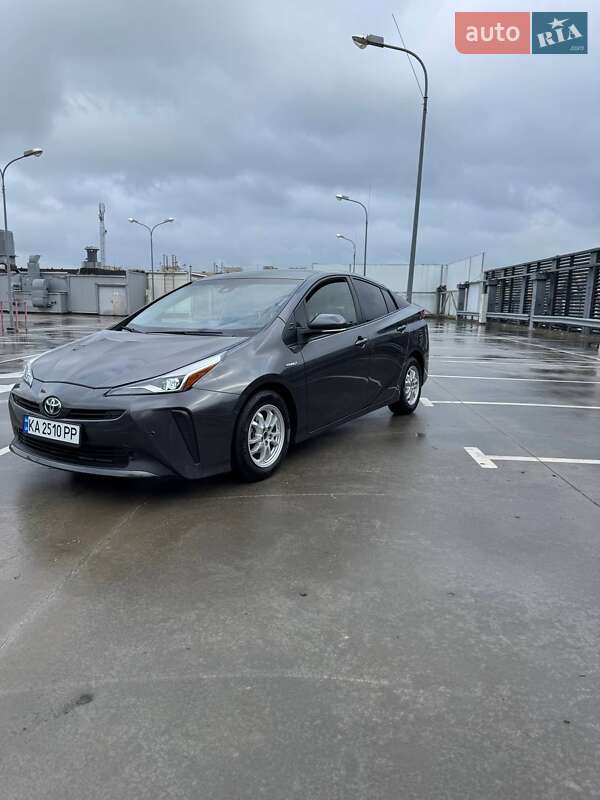 Хэтчбек Toyota Prius 2022 в Киеве фото 9 Хэтчбек Toyota Prius 2022 в Киеве