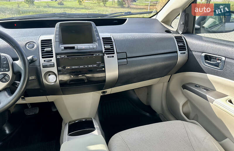Хэтчбек Toyota Prius 2008 в Кропивницком фото 14 Хэтчбек Toyota Prius 2008 в Кропивницком
