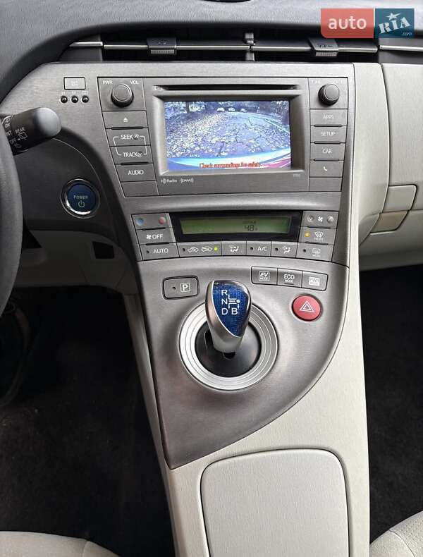 Хэтчбек Toyota Prius 2013 в Киеве фото 7 Хэтчбек Toyota Prius 2013 в Киеве