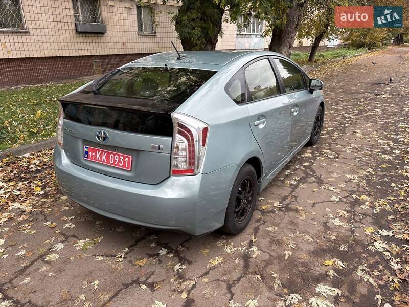 Хэтчбек Toyota Prius 2013 в Киеве фото 13 Хэтчбек Toyota Prius 2013 в Киеве