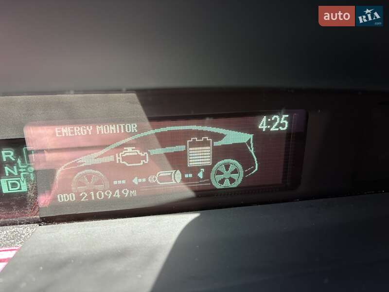 Хэтчбек Toyota Prius 2011 в Киеве фото 18 Хэтчбек Toyota Prius 2011 в Киеве