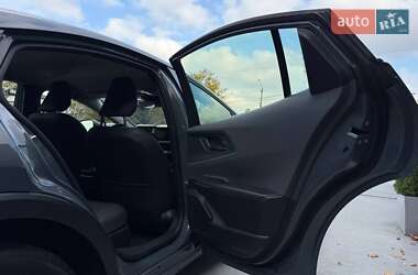 Хэтчбек Toyota Prius 2024 в 