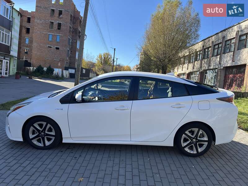 Хэтчбек Toyota Prius 2016 в Хмельницком фото 28 Хэтчбек Toyota Prius 2016 в Хмельницком